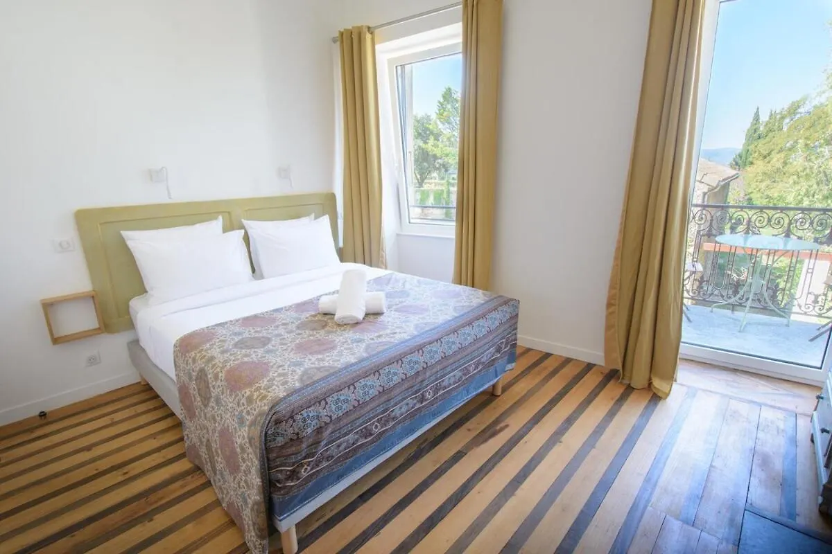 Tres Bel Hotel Particulier En Plein Coeur De Village Étoile-sur-Rhône